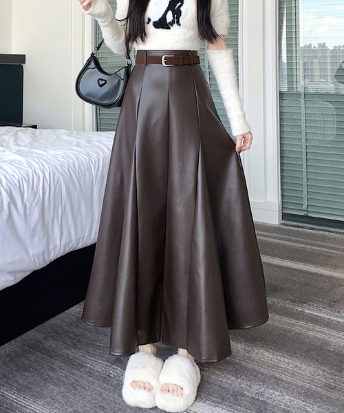 frunco(フランコ)の「【ZOZO限定】ベルト付きフェイクレザーロングスカート(スカート・レディース・ブラック/ブラウン・MEDIUM)」の21枚目の写真