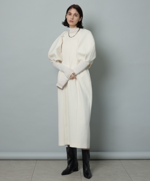 CADUNE(カデュネ)の「キルトジャガードワンピース(ワンピース・レディース・ブラック/オフホワイト・36/38)」の2枚目の写真