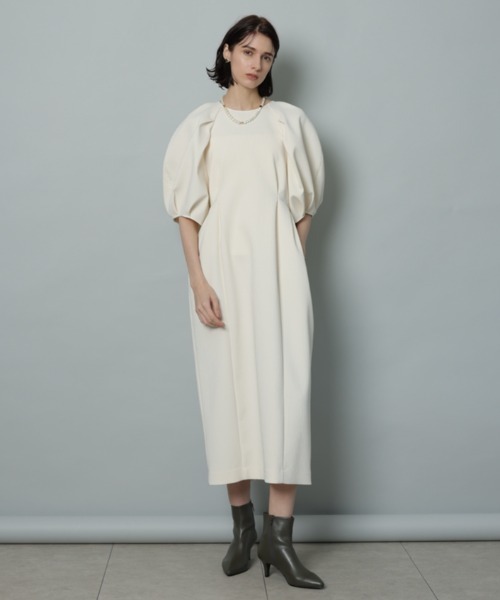 CADUNE(カデュネ)の「キルトジャガードワンピース(ワンピース・レディース・ブラック/オフホワイト・36/38)」の8枚目の写真