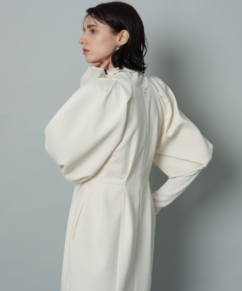 CADUNE(カデュネ)の「キルトジャガードワンピース(ワンピース・レディース・ブラック/オフホワイト・36/38)」の12枚目の写真