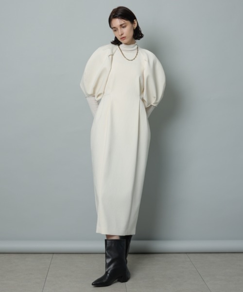 CADUNE(カデュネ)の「キルトジャガードワンピース(ワンピース・レディース・ブラック/オフホワイト・36/38)」の3枚目の写真