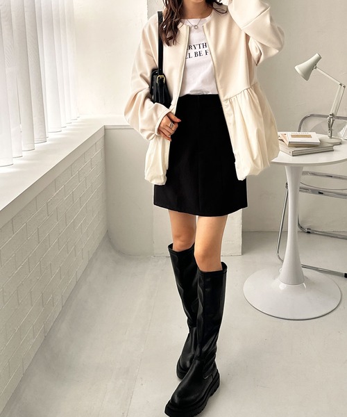 GeeRA(ジーラ)の「バルーンペプラムジップブルゾン(ブルゾン・レディース・ブラック/オフホワイト・LARGE/X-LARGE/MEDIUM)」の6枚目の写真