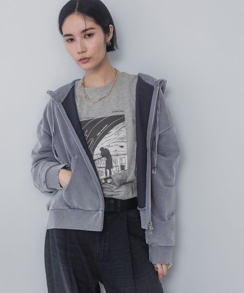 JEANASIS（ジーナシス）の「フォトアートグラフィックロンTEE/319862（Tシャツ/カットソー・レディース・ホワイト系その他/ブラック系その他/グレー系その他・FREE）」の21枚目の写真