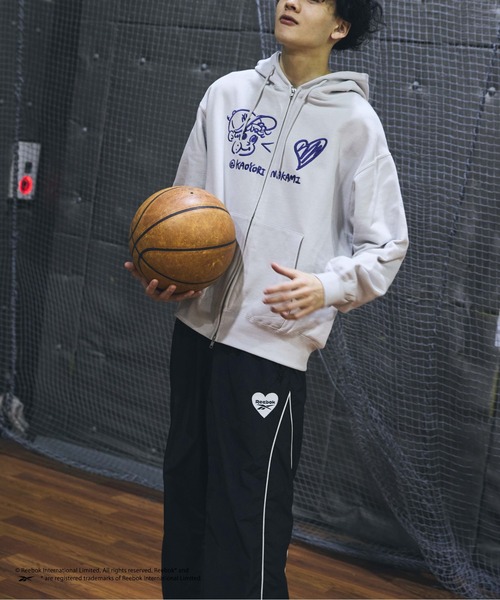 kaoyorinakami(カオヨリナカミ)の「Reebok nylon pants / リーボックナイロンパンツ(その他パンツ・メンズ・ブラック/ホワイト・LARGE/MEDIUM/SMALL)」の19枚目の写真