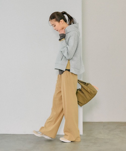 GLOBAL WORK(グローバルワーク)の「MATINEE LINE/シアータンクレイヤードプルオーバー/288778(Tシャツ/カットソー・レディース・アイボリー/チャコール/ブラック・MEDIUM/LARGE)」の20枚目の写真