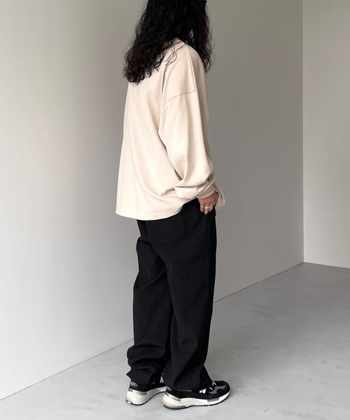 natto(ナット)の「【ユニセックスアイテム】loose silhouette heavy weight long sleeve / ルーズシルエットヘビーウェイトロングスリーブ(Tシャツ/カットソー・メンズ・アイボリー/ブラック・FREE)」の11枚目の写真