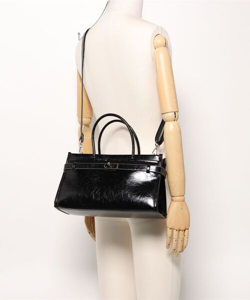 m.f.editorial(エムエフエディトリアル)の「【2WAY】ビットデザインハンドバッグ(ハンドバッグ・レディース・アイボリー/ブラック・FREE)」の3枚目の写真