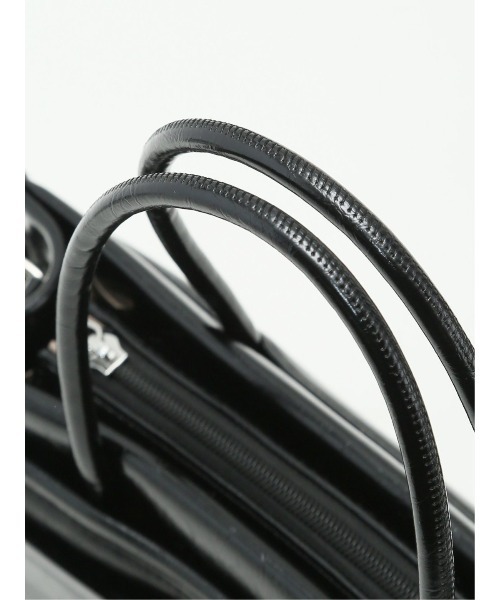 m.f.editorial(エムエフエディトリアル)の「【2WAY】ビットデザインハンドバッグ(ハンドバッグ・レディース・アイボリー/ブラック・FREE)」の12枚目の写真