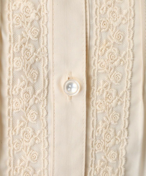 F i.n.t（フィント）の「レースピンタック使いブラウス/ fint　フィント（シャツ/ブラウス・レディース・ライトベージュ/オフホワイト・FREE）」の17枚目の写真