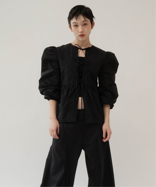 Knuth Marf(クヌースマーフ)の「2way ribbon lady blouse(シャツ/ブラウス・レディース・ブラック/ホワイト・FREE)」の3枚目の写真