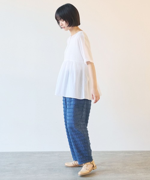 bulle de savon（ビュルデサボン）の「●コットン/ボイルローン ギャザーブラウス（シャツ/ブラウス・レディース・サックスブルー/ホワイト/チャコールグレー・FREE）」の14枚目の写真