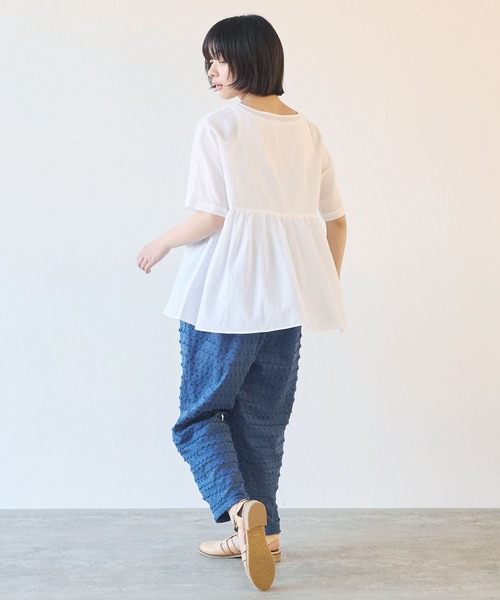 bulle de savon（ビュルデサボン）の「●コットン/ボイルローン ギャザーブラウス（シャツ/ブラウス・レディース・サックスブルー/ホワイト/チャコールグレー・FREE）」の11枚目の写真