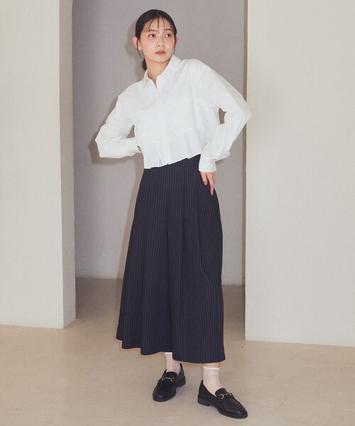 earth music&ecology(アースミュージックアンドエコロジー)の「ティアードショートシャツ(シャツ/ブラウス・レディース・ベージュ系その他2/オフホワイト/ブルー系その他7・FREE)」の5枚目の写真