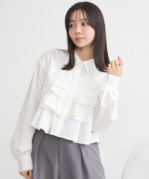 earth music&ecology(アースミュージックアンドエコロジー)の「ティアードショートシャツ(シャツ/ブラウス・レディース・ベージュ系その他2/オフホワイト/ブルー系その他7・FREE)」の13枚目の写真