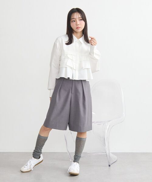 earth music&ecology(アースミュージックアンドエコロジー)の「ティアードショートシャツ(シャツ/ブラウス・レディース・ベージュ系その他2/オフホワイト/ブルー系その他7・FREE)」の16枚目の写真