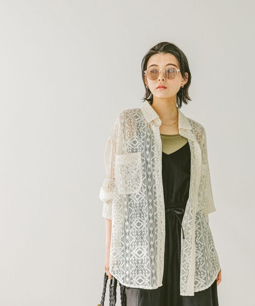 BAYFLOW（ベイフロー）の「ロングスリーブレースシャツ（シャツ/ブラウス・レディース・ブラック/サックスブルー/オフホワイト・FREE）」の18枚目の写真