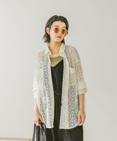 BAYFLOW（ベイフロー）の「ロングスリーブレースシャツ（シャツ/ブラウス・レディース・ブラック/サックスブルー/オフホワイト・FREE）」の19枚目の写真