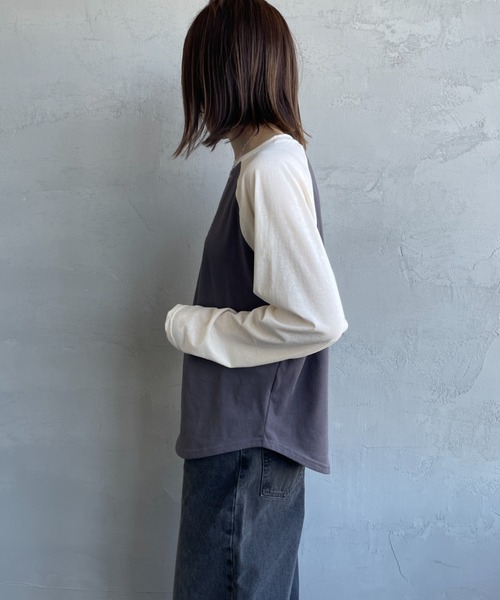 SCREEN STARS（スクリーンスターズ）の「[SCREEN STARS/スクリーンスターズ] 別注 配色ラグラン シアーロングスリーブTシャツ（Tシャツ/カットソー・レディース・チャコールグレー/ダークグリーン/ライトグレー/ボルドー・F）」の15枚目の写真