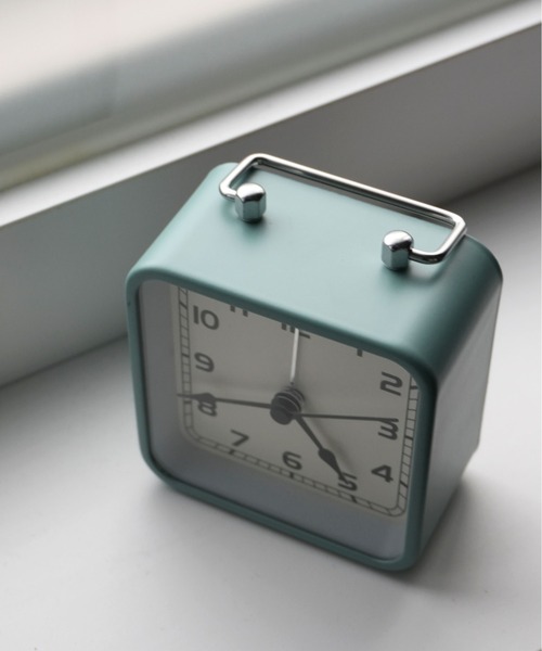 ammy.（エイミードット）の「【 ammy. / エイミードット 】 ビンテージライク スクエア 置時計 / 目覚まし時計（置時計・レディース・ブラック/ブルーグリーン/ホワイト/レッド/ネイビー/イエロー・FREE）」の12枚目の写真