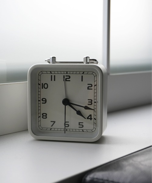 ammy.（エイミードット）の「【 ammy. / エイミードット 】 ビンテージライク スクエア 置時計 / 目覚まし時計（置時計・レディース・ブラック/ブルーグリーン/ホワイト/レッド/ネイビー/イエロー・FREE）」の13枚目の写真