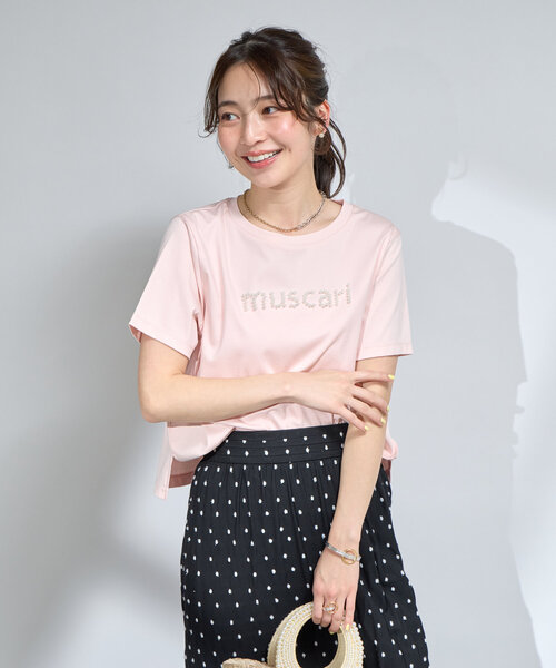 La boutique BonBon（ラブティックボンボン）の「【最強愛されパールロゴ】パールモチーフクロップドTシャツ（Tシャツ/カットソー・レディース・ブラック/オフホワイト/ネイビー/ピンク・FREE）」の5枚目の写真