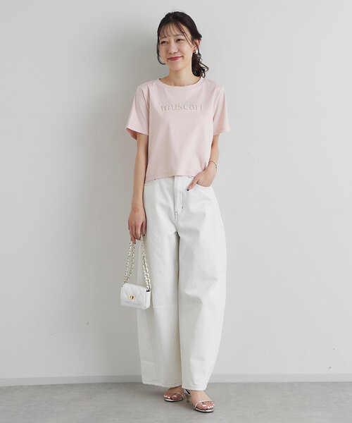 La boutique BonBon（ラブティックボンボン）の「【最強愛されパールロゴ】パールモチーフクロップドTシャツ（Tシャツ/カットソー・レディース・ブラック/オフホワイト/ネイビー/ピンク・FREE）」の17枚目の写真