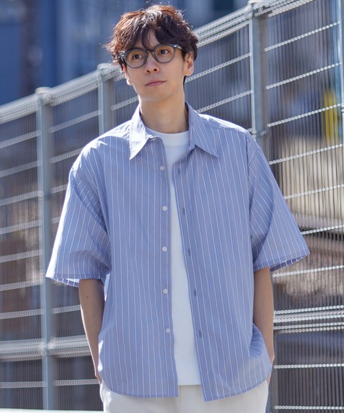 coca（coca）（コカ）の「【WEB限定セール】タイプライターストライプ半袖シャツ（シャツ/ブラウス・メンズ・B/A・M/L/XL）」の2枚目の写真