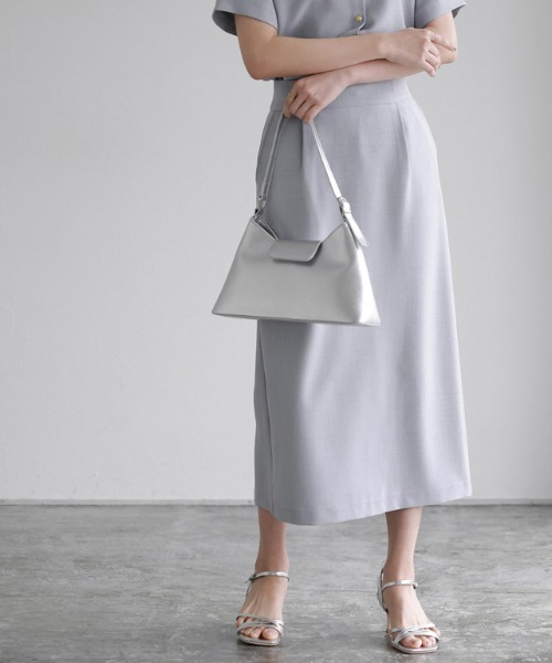 Pierrot（ピエロ）の「接触冷感リネンライクスカート（スカート・レディース・ベージュ系その他/杢グレー/ネイビー/ブラック・PM/L/M）」の5枚目の写真