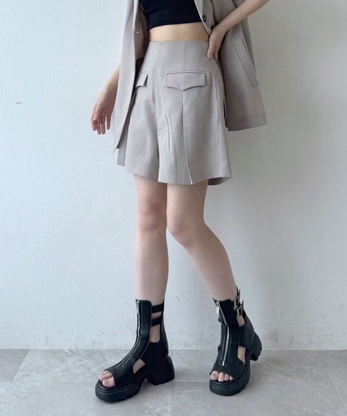 MPY1957ページ セール】フラッププリーツショートパンツ（その他パンツ