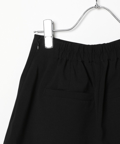 PAGEBOY（ページボーイ）の「フラッププリーツショートパンツ（その他パンツ・レディース・ブラック/ベージュ/チャコールグレー・FREE）」の6枚目の写真