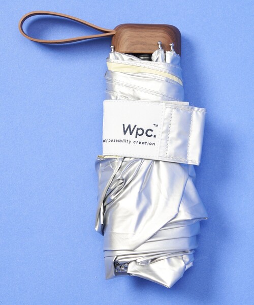 FREAK'S STORE（フリークスストア）の「Wpc./ダブリュピーシー 遮光インサイドカラーtiny ミニ 晴雨兼用 折りたたみ傘（折りたたみ傘・レディース・ゴールド/シルバー・ONE SIZE）」の4枚目の写真