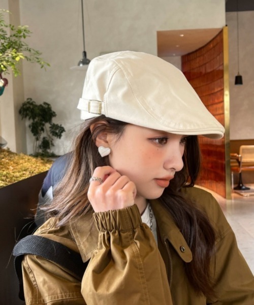 Ritzy（リッツィー）の「シンプル ハンチング帽（ハンチング/ベレー帽・レディース・ベージュ/ホワイト/ブラック/ライトベージュ・FREE）」の2枚目の写真