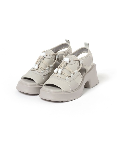 GLOBAL WORK（グローバルワーク）の「足長スポーティサンダル/AND YUA ANY/327091（サンダル・キッズ・グレイッシュベージュ/ブラック・MEDIUM/SMALL）」の14枚目の写真