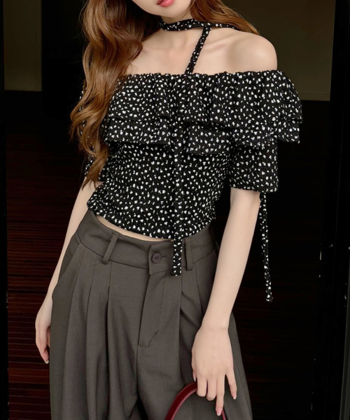 Ada.(エイダ)の「ボウタイ付き 2WAY ティアード 小花柄トップス(シャツ/ブラウス・レディース・ピンク/ホワイト/ブラック/アイボリー・FREE)」の13枚目の写真