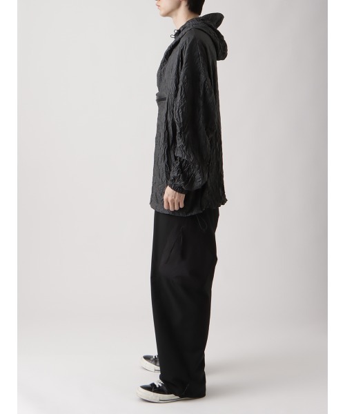 YDOT(ワイドット)の「【YDOT / ワイドット】 WRINKLE NYLON ANORAK(ナイロンジャケット・メンズ・グレー/グリーン・MEDIUM/LARGE)」の6枚目の写真