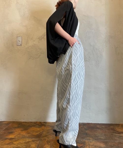 terrace(テラス)の「シアージャカードタックパンツ(その他パンツ・レディース・オフホワイト/グレー/ブラック・MEDIUM)」の6枚目の写真