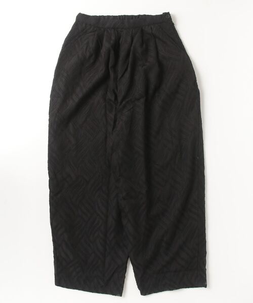terrace(テラス)の「シアージャカードタックパンツ(その他パンツ・レディース・オフホワイト/グレー/ブラック・MEDIUM)」の10枚目の写真