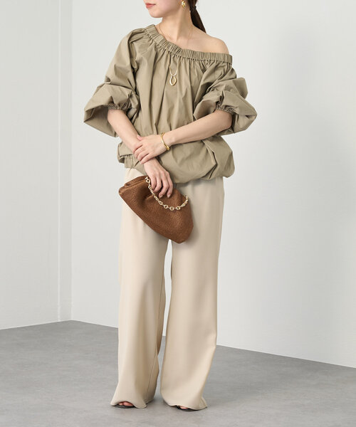LOUNGEDRESS(ラウンジドレス)の「ワイドイージーパンツ(スラックス・レディース・アイボリー/ブラック/キャメル・SMALL/MEDIUM)」の8枚目の写真