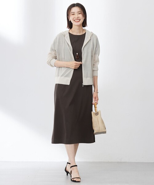 J.PRESS Ladies(J.プレス レディス)の「【WEB限定カラーあり・洗える】SHEER LIGHT KNIT ラメ パーカー(パーカー・レディース・ベージュ系/ピンク系/ネイビー系/ピーコックグリーン系/スカイブルー系/ホワイト系・SMALL)」の20枚目の写真