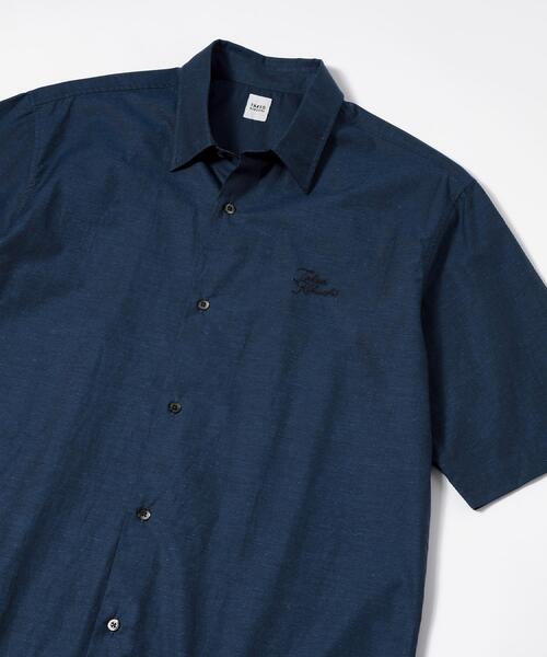 TAKEO KIKUCHI(タケオキクチ)の「【LIMITED】ワンポイントロゴ刺繍 綿麻半袖シャツ(シャツ/ブラウス・メンズ・ホワイト/ブラック/ネイビー/グレー/ブルー・01/02/03/04/05)」の5枚目の写真