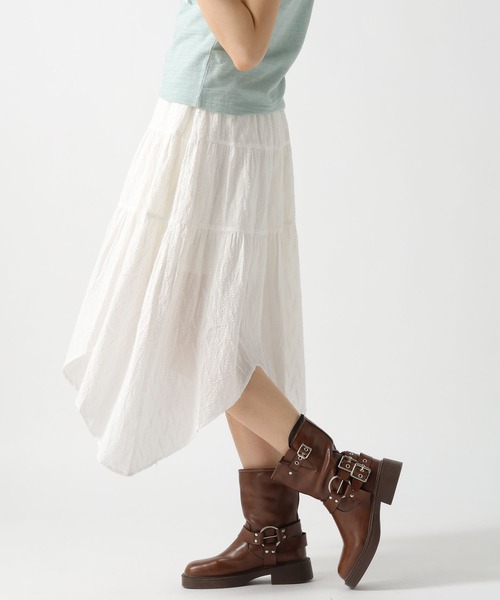 FOREVER 21（フォーエバー トゥエンティーワン）の「【2025SS】コットンティアードロングスカート（スカート・レディース・オフホワイト/ブラック・FREE）」の17枚目の写真