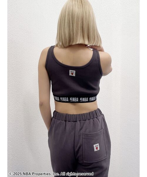 NBA（エヌビーエー）の「NBA SPORTY BUSTIER（キャミソール・レディース・チャコールグレー/オフホワイト/ライトグレー・FREE）」の18枚目の写真