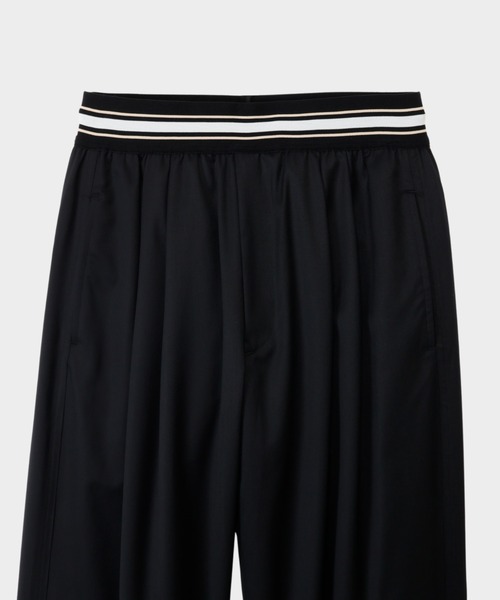 CINOH(チノ)の「SUMMER WOOL ELASTIC PANTS(その他パンツ・メンズ・ブラック/グレー・44/46)」の13枚目の写真