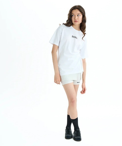 RVCA(ルーカ)の「RVCA レディース WILD RVCA LOOSEFIT ST Tシャツ 【2025年夏モデル】/ルーカ3WAYデザイン半袖Tシャツ(Tシャツ/カットソー・レディース・グレー/ブラック/ホワイト・SMALL/MEDIUM/LARGE)」の5枚目の写真