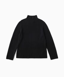 モックネックセーター