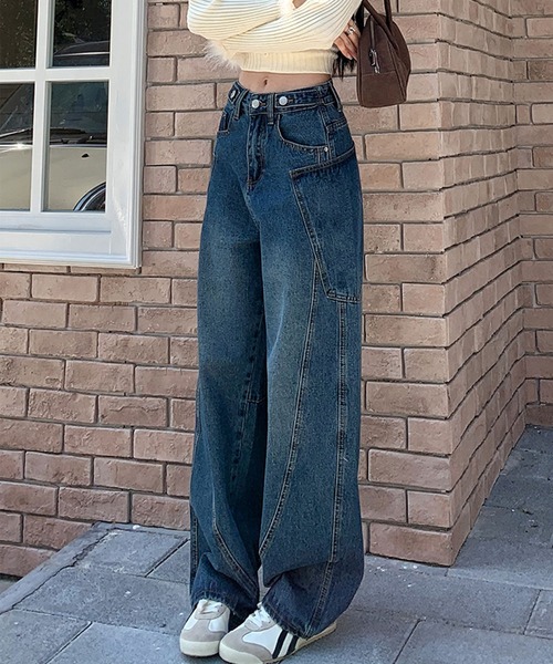 aimoha(アイモハ)の「カーブライン ワイドデニムパンツ(デニムパンツ・レディース・ネイビー・LARGE/MEDIUM/SMALL)」の6枚目の写真