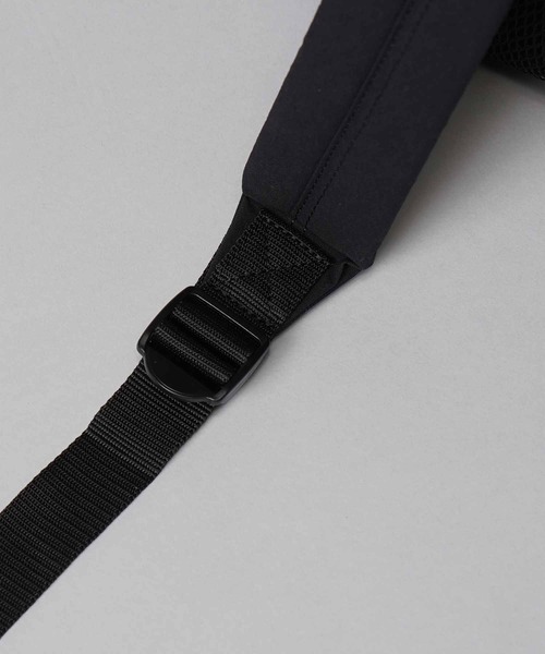 MAISON SPECIAL(メゾンスペシャル)の「《UNISEX》KONBU Nylon Backpack/コンブナイロンバックパック【MAISON SPECIAL/メゾンスペシャル】(バックパック/リュック・メンズ・ブラック/ホワイト・FREE)」の9枚目の写真