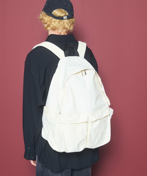 MAISON SPECIAL(メゾンスペシャル)の「《UNISEX》KONBU Nylon Backpack/コンブナイロンバックパック【MAISON SPECIAL/メゾンスペシャル】(バックパック/リュック・メンズ・ブラック/ホワイト・FREE)」の10枚目の写真