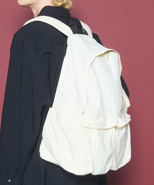 MAISON SPECIAL(メゾンスペシャル)の「《UNISEX》KONBU Nylon Backpack/コンブナイロンバックパック【MAISON SPECIAL/メゾンスペシャル】(バックパック/リュック・メンズ・ブラック/ホワイト・FREE)」の11枚目の写真