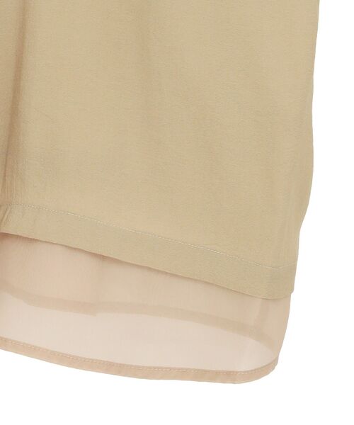 Green Parks(グリーンパークス)の「裾レイヤードショートスリーブシャツ(シャツ/ブラウス・レディース・ベージュ/オフホワイト/ブラック/サックスブルー・FREE)」の11枚目の写真